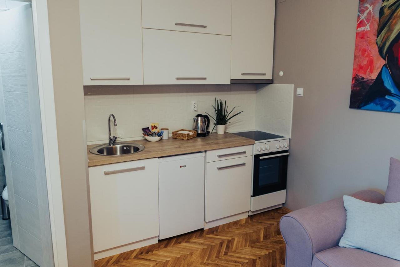 Dumalux Velvet Apartment Subotica Bagian luar foto