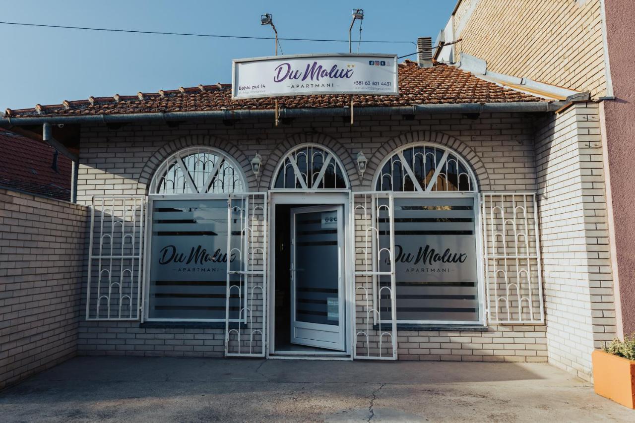 Dumalux Velvet Apartment Subotica Bagian luar foto