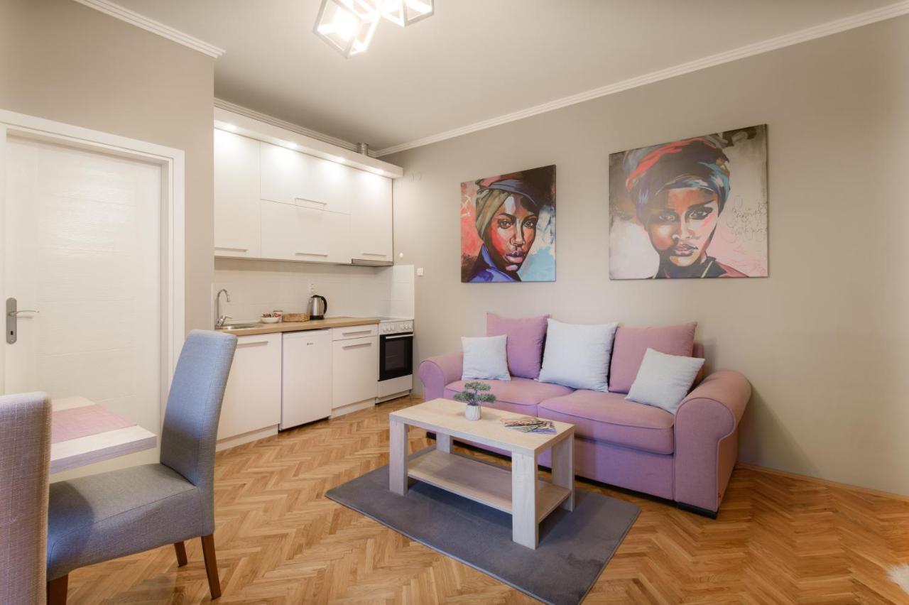 Dumalux Velvet Apartment Subotica Bagian luar foto